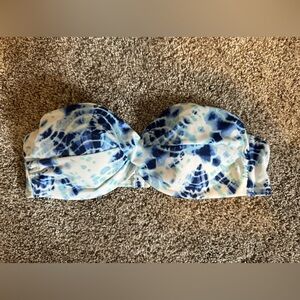 Victoria’s Secret Blue and White Strapless Bikini Top